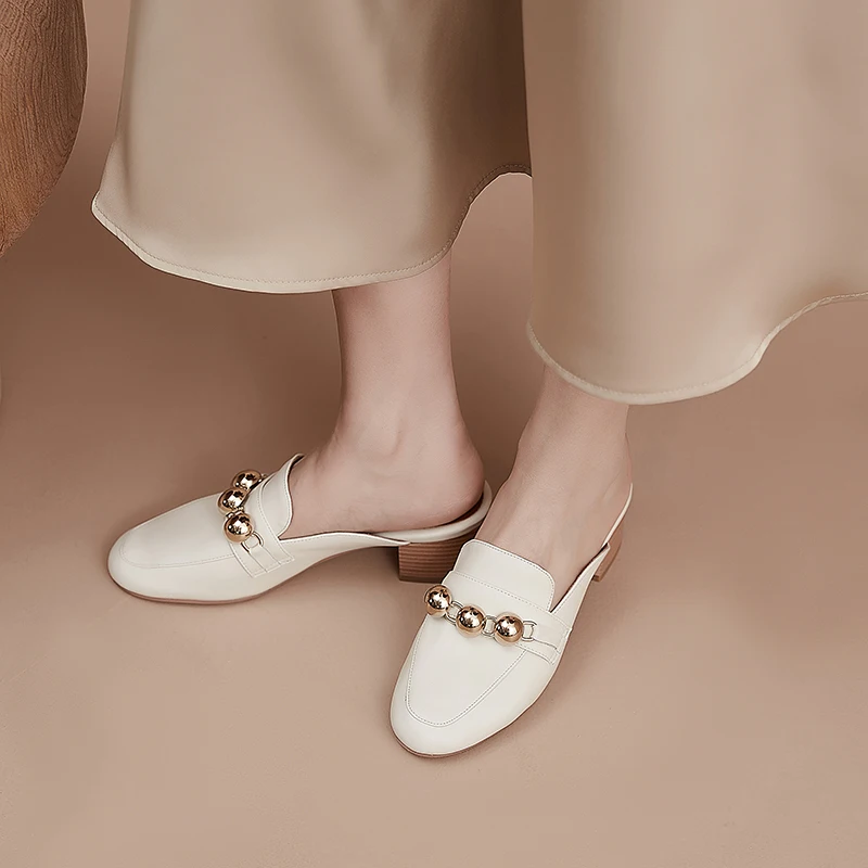 Jiovodo Genuine Cow Leather Pigskin Closed Toe Spring Summer Woman Metal Beads Slip-on Slippers Women Slides Flat Pumps Shoes
Jiovodo Genuine Cow Leather Pigskin Closed Toe Spring Summer Woman Metal Beads Slip-on Slippers Women Slides Flat Pumps Shoes