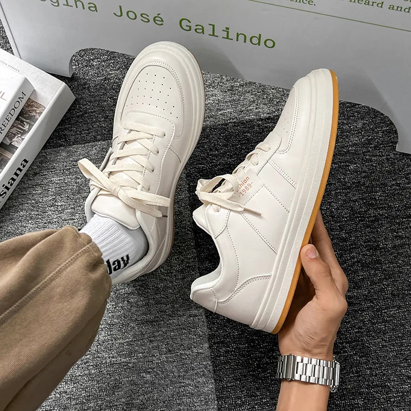 Fashion Leather Board Shoes Lace Up Sport Shoes Breathable Casual Shoes Round Toes Board Shoes Men Shoes
Fashion Leather Board Shoes Lace Up Sport Shoes Breathable Casual Shoes Round Toes Board Shoes Men Shoes