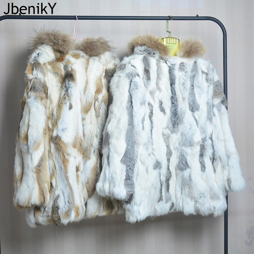 Новинка Женская зимняя теплая мягкая куртка из кроличьего меха с воротником из меха енота с капюшоном с длинными рукавами верхняя одежда из кроличьего меха
Новинка Женская зимняя теплая мягкая куртка из кроличьего меха с воротником из меха енота с капюшоном с длинными рукавами верхняя одежда из кроличьего меха