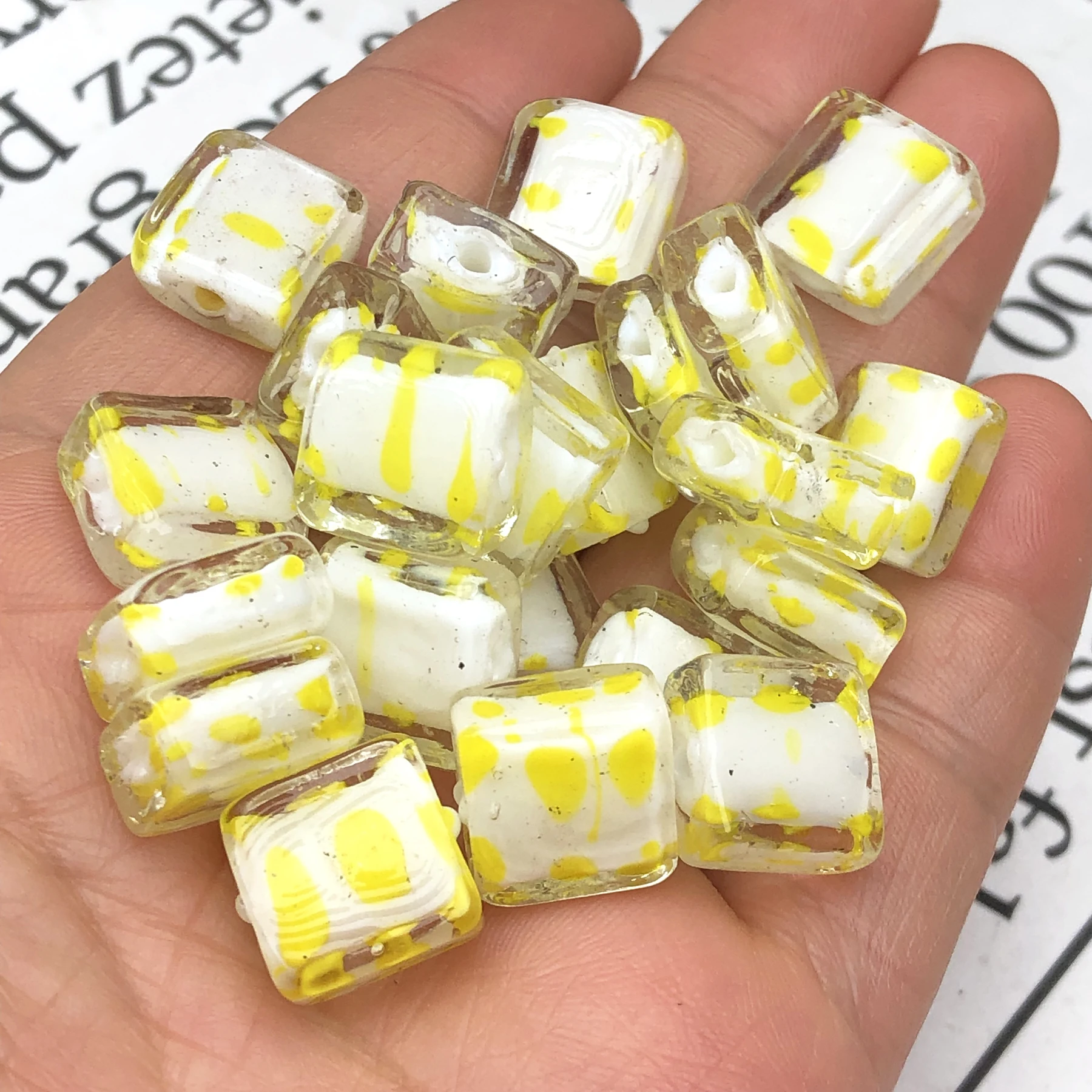 12MM Yellow Dot Handmade Lampwork Glass Flat Square Cube Loose Spacer Beads For Making Diy Bracelet Crafts Earring Accessorise
12MM Yellow Dot Handmade Lampwork Glass Flat Square Cube Loose Spacer Beads For Making Diy Bracelet Crafts Earring Accessorise