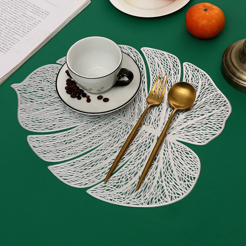 PVC Hollow Flower Leaves Non-slip Mats Kitchen Placemat Coaster Insulation Pad Dish Coffee Cup Table Mat Home Hotel Decor
PVC Hollow Flower Leaves Non-slip Mats Kitchen Placemat Coaster Insulation Pad Dish Coffee Cup Table Mat Home Hotel Decor