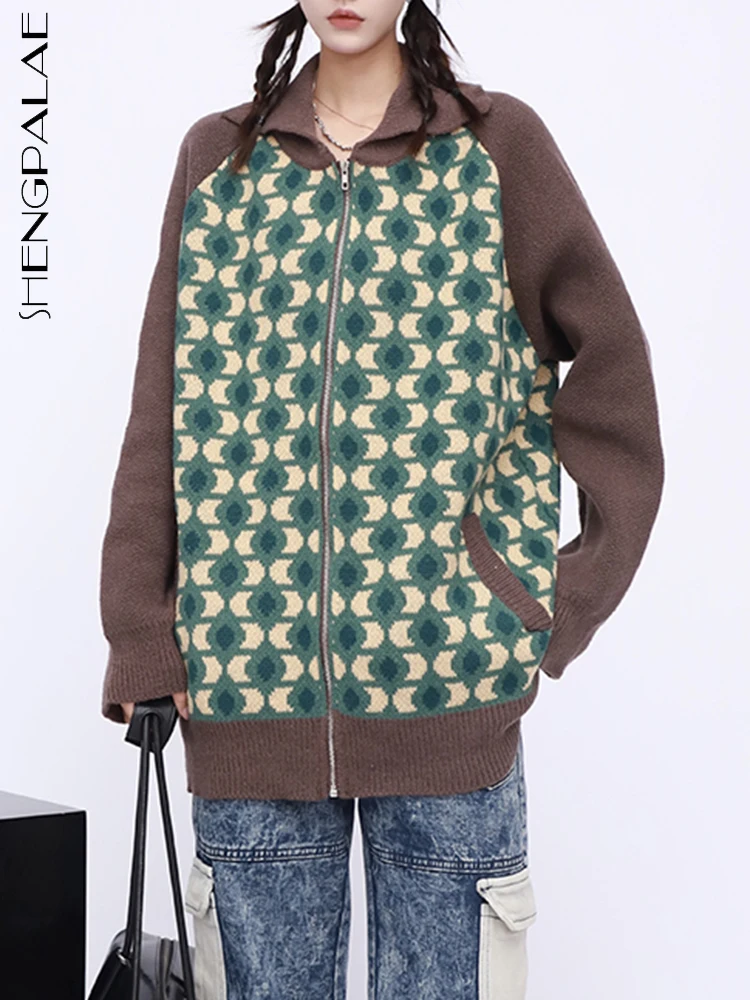 SHENGPALAE модный контрастный цвет женский свитер с отворотом на молнии длинный рукав вязанный кардиган с карманами осень 2023 Новинка 5R4849 
SHENGPALAE модный контрастный цвет женский свитер с отворотом на молнии длинный рукав вязанный кардиган с карманами осень 2023 Новинка 5R4849