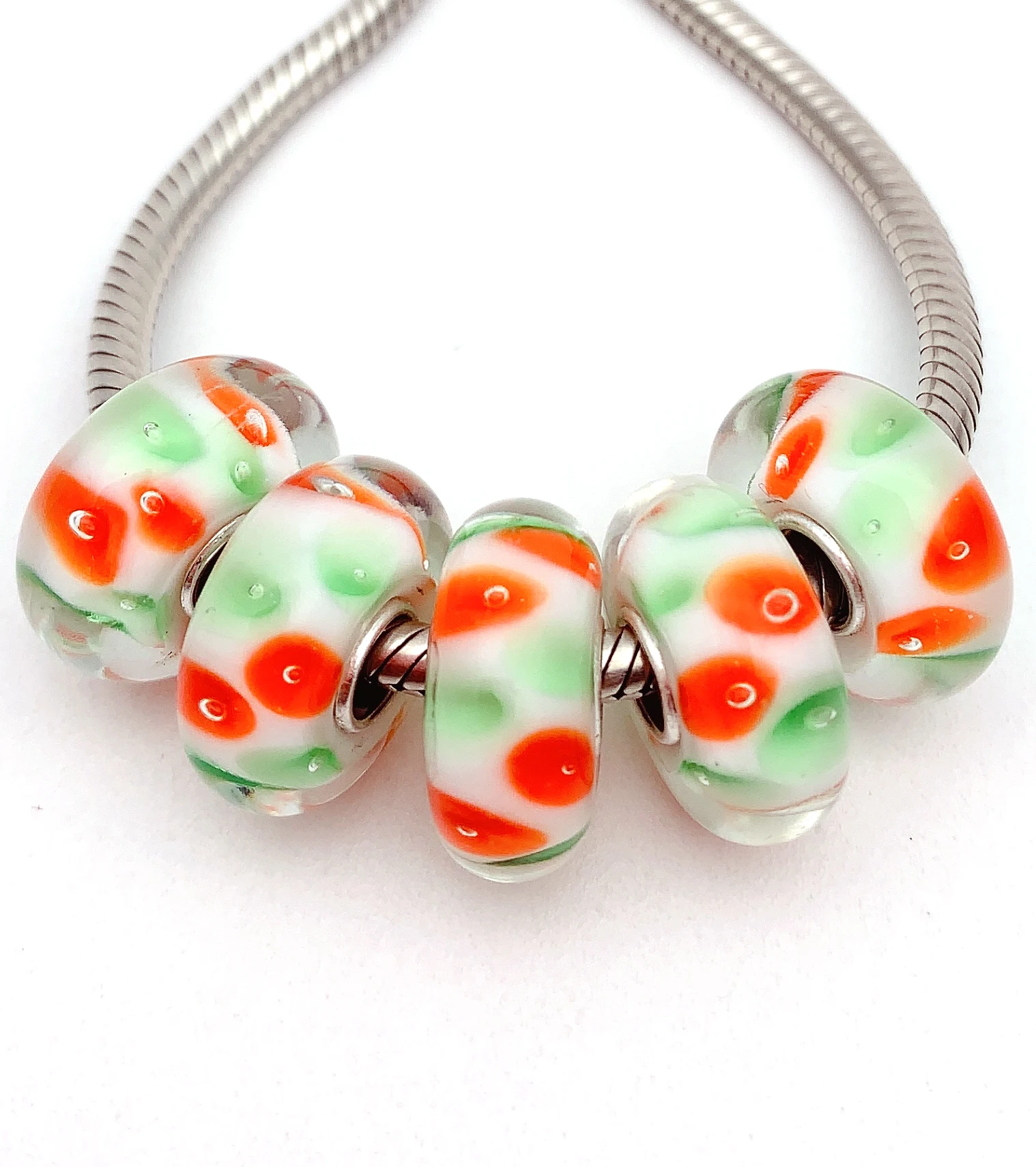 XHYG393 5X 100% Authenticity S925 Sterling Silver Beads Murano GlassBeads Fit European Charms Bracelet Diy Jewelry Lampwork
XHYG393 5X 100% Authenticity S925 Sterling Silver Beads Murano GlassBeads Fit European Charms Bracelet Diy Jewelry Lampwork