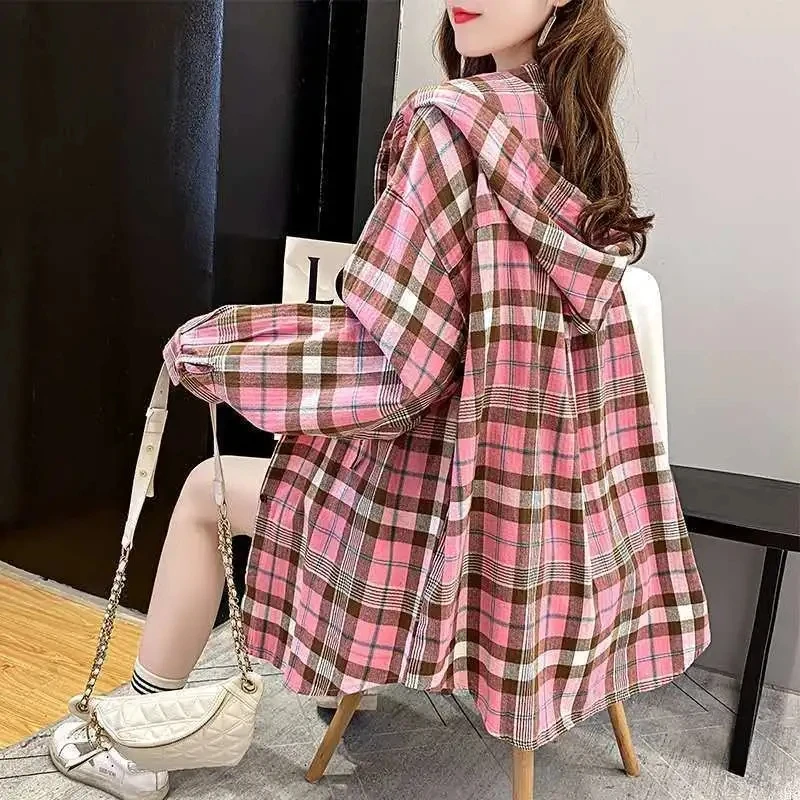 Fashion Brushed Plaid Shirt Women's Clothing Korean Spring Autumn Thin Hooded Shirt Jacket Retro Casual Women Shirt Tops 2022
Fashion Brushed Plaid Shirt Women's Clothing Korean Spring Autumn Thin Hooded Shirt Jacket Retro Casual Women Shirt Tops 2022