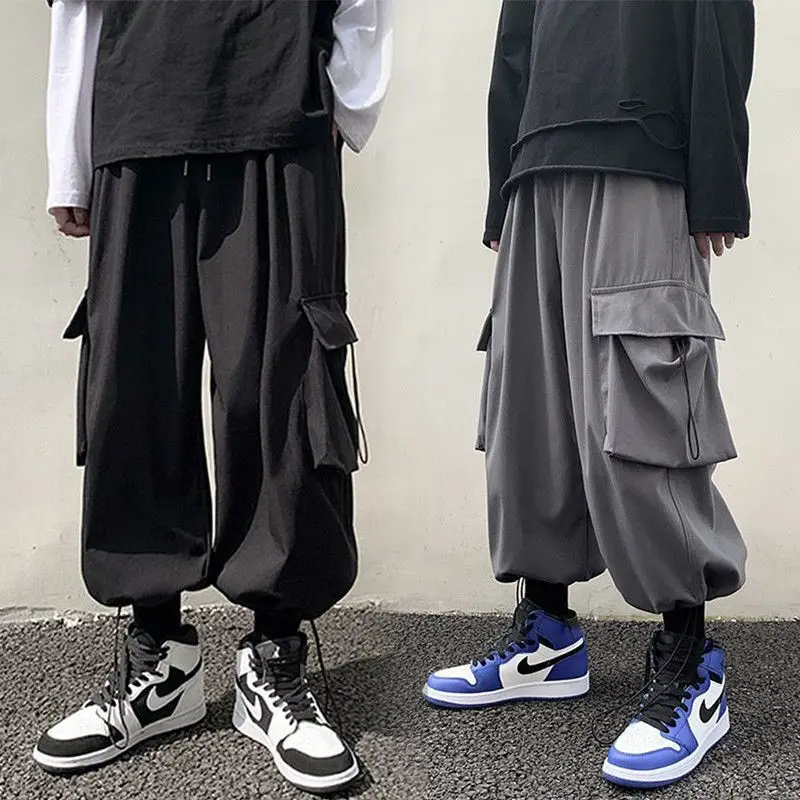 Men's Trousers Overalls Korean Version Youth Hong Kong Style Drawstring Loose Nine-Point Straight Casual Pants Men's Clothing
Men's Trousers Overalls Korean Version Youth Hong Kong Style Drawstring Loose Nine-Point Straight Casual Pants Men's Clothing