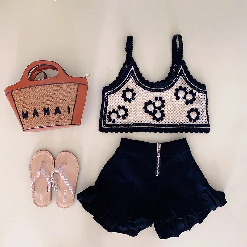 Fashion Baby Girl Knitted Clothes Set Strap Flower Vest+Shorts 2PCS Infant Toddler Child Summer Crop Top Clothing Suit 1-12Y
Fashion Baby Girl Knitted Clothes Set Strap Flower Vest+Shorts 2PCS Infant Toddler Child Summer Crop Top Clothing Suit 1-12Y