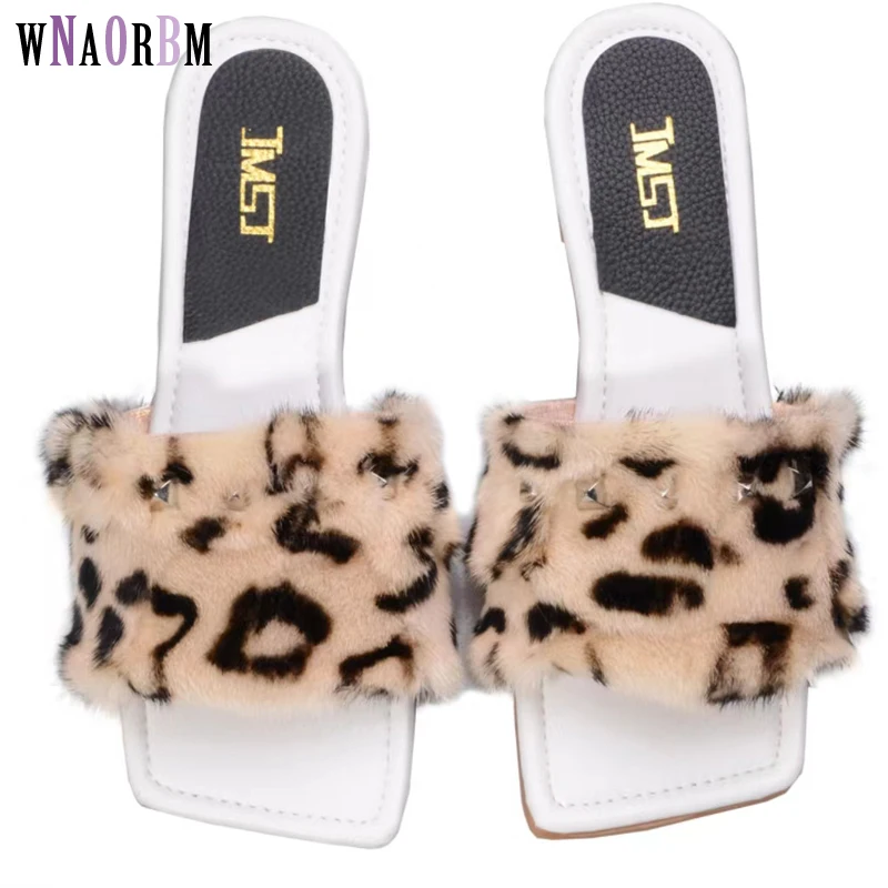 2022 Hot Luxury New mink hair sandals line outdoors slippers Multiple colors women's shoes fashion real fur flat sandals
2022 Hot Luxury New mink hair sandals line outdoors slippers Multiple colors women's shoes fashion real fur flat sandals
