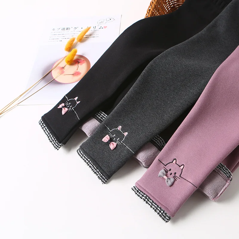 Зимние милые детские брюки, Мультяшные бархатные плотные леггинсы для девочек, флисовые облегающие брюки с котом, Кроликом, одежда для студ...
Зимние милые детские брюки, Мультяшные бархатные плотные леггинсы для девочек, флисовые облегающие брюки с котом, Кроликом, одежда для студ...