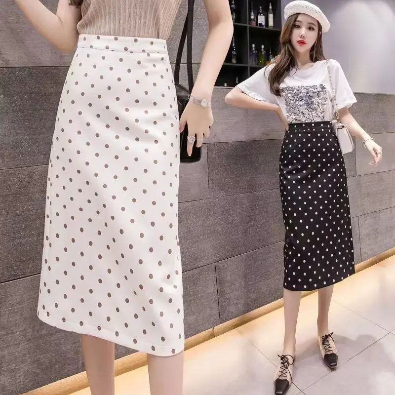 New Polka Dot Skirt Women's Summer New Split Hip One-Step High Waist Slim A- Line Midi Pencil Skirt Women
New Polka Dot Skirt Women's Summer New Split Hip One-Step High Waist Slim A- Line Midi Pencil Skirt Women