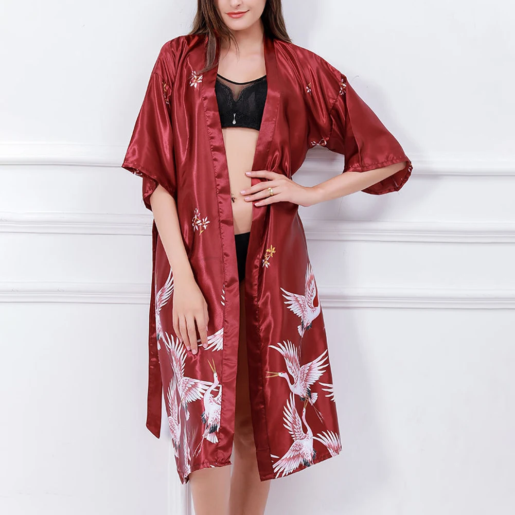 Women Bathrobes Satin Silk Nightdress Lingerie Sleepwear Bridesmaid Wedding Robes Elegant Kimono Robe Female Nightwear
Women Bathrobes Satin Silk Nightdress Lingerie Sleepwear Bridesmaid Wedding Robes Elegant Kimono Robe Female Nightwear