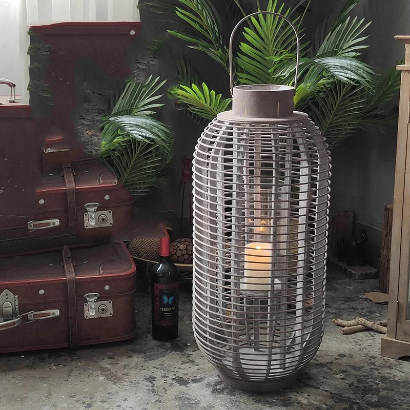 Lantern Bamboo Candle Holder Chinese Antique Farmhouse Mobile Candle Holder Camping Balcony Chandelier Bougeoir Room Furniture 
Lantern Bamboo Candle Holder Chinese Antique Farmhouse Mobile Candle Holder Camping Balcony Chandelier Bougeoir Room Furniture