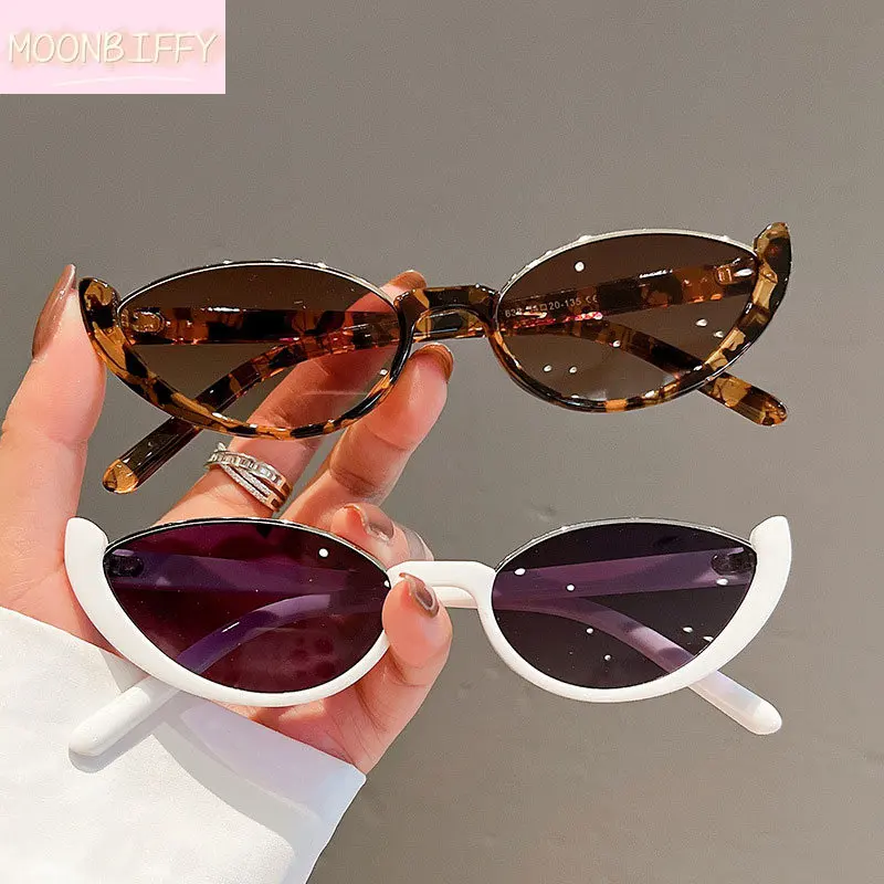 Sunglasses Fashion Half Frame Sunglasses Women Trendy Vintage Modern Eyewear Retro Luxury Designer Style Sun Glasses Accessory
Sunglasses Fashion Half Frame Sunglasses Women Trendy Vintage Modern Eyewear Retro Luxury Designer Style Sun Glasses Accessory