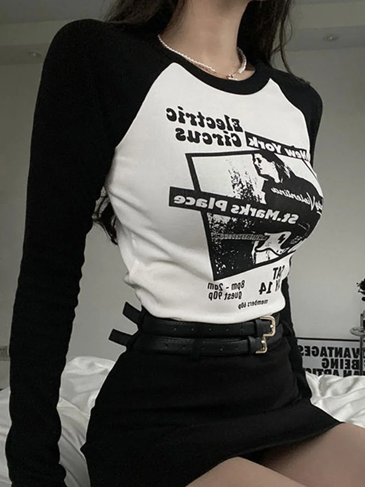 

Футболка женская с принтом букв и графическим принтом, Модный черный укороченный топ в стиле пэчворк, приталенная рубашка в стиле Харадзюку, уличная одежда, Y2k, весна