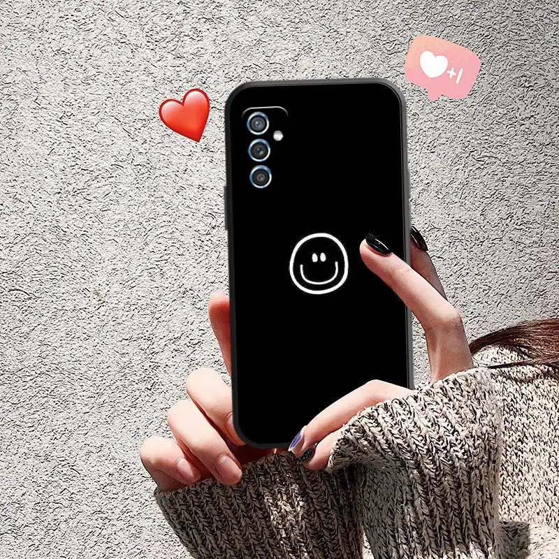 Cartoon Smiley Phone Case For Samsung M51 M22 M31S M51 M30 M12 M30S M31 M32 M20 M52 5G M11 M10 P774 PVC Elecom Selena Bumper
Cartoon Smiley Phone Case For Samsung M51 M22 M31S M51 M30 M12 M30S M31 M32 M20 M52 5G M11 M10 P774 PVC Elecom Selena Bumper