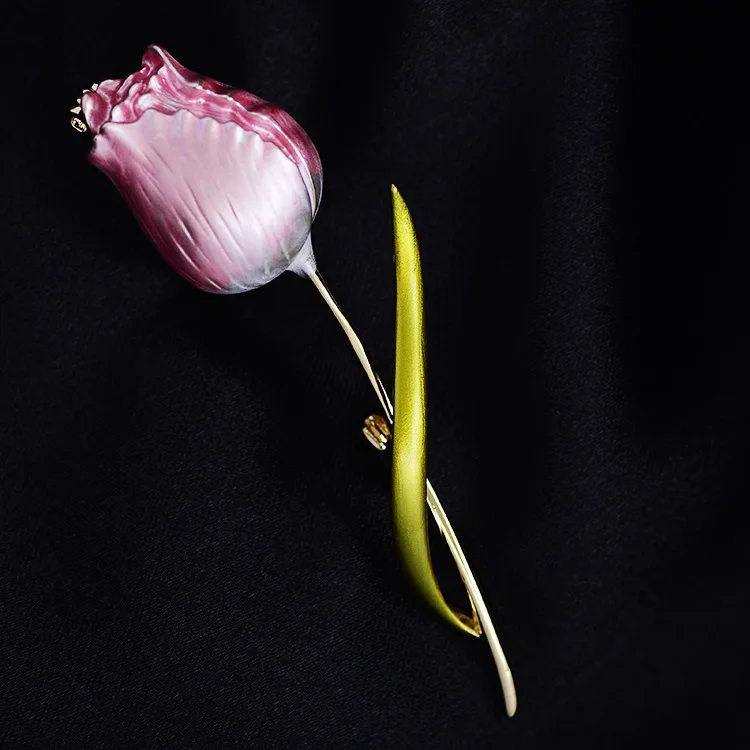New Enamel Rose Brooch Fashion Temperament Cute Brooch Elegant Dripping Brooch Accessories Female Fresh Ins Accessories
New Enamel Rose Brooch Fashion Temperament Cute Brooch Elegant Dripping Brooch Accessories Female Fresh Ins Accessories