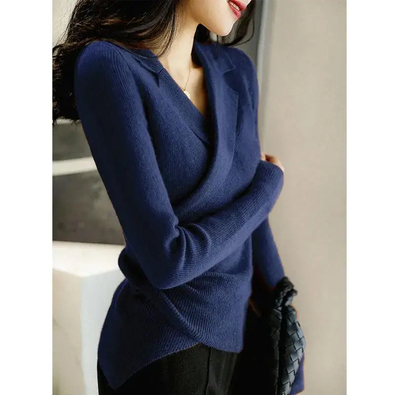 2023 Autumn/Winter Cashmere Knitted Sweater Women's Suit Collar Slim Fit Bottom Coat
2023 Autumn/Winter Cashmere Knitted Sweater Women's Suit Collar Slim Fit Bottom Coat