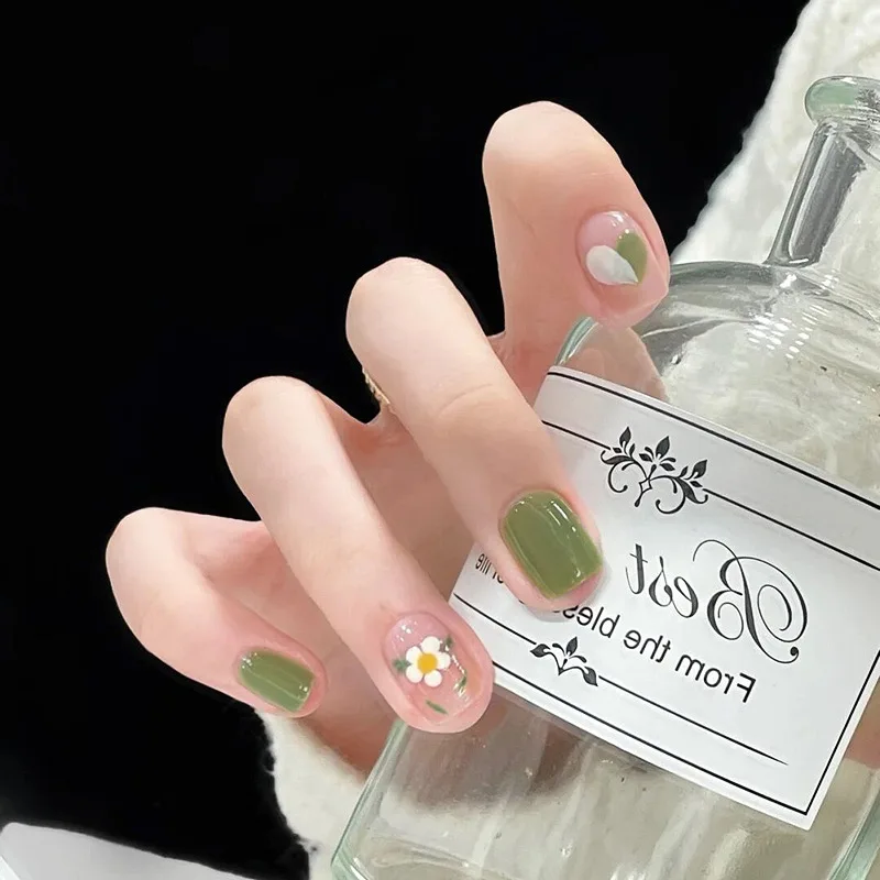 24pcs Short Square Round False Nails Green Flower Design Fake Nails Art Full Coverage Waterproof Artificial Press on Nail 
24pcs Short Square Round False Nails Green Flower Design Fake Nails Art Full Coverage Waterproof Artificial Press on Nail