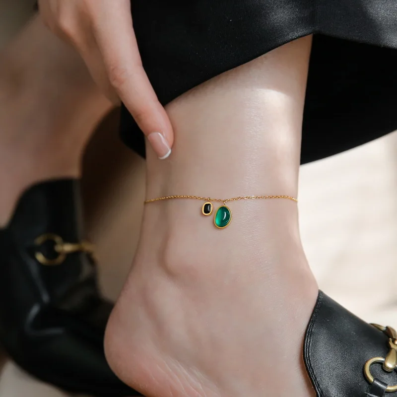 

2022 New 18K Gold Plated Natural Green And Black Agate Stone Anklet Women's High-grade Titanium Steel Jewelry Does Not Fade