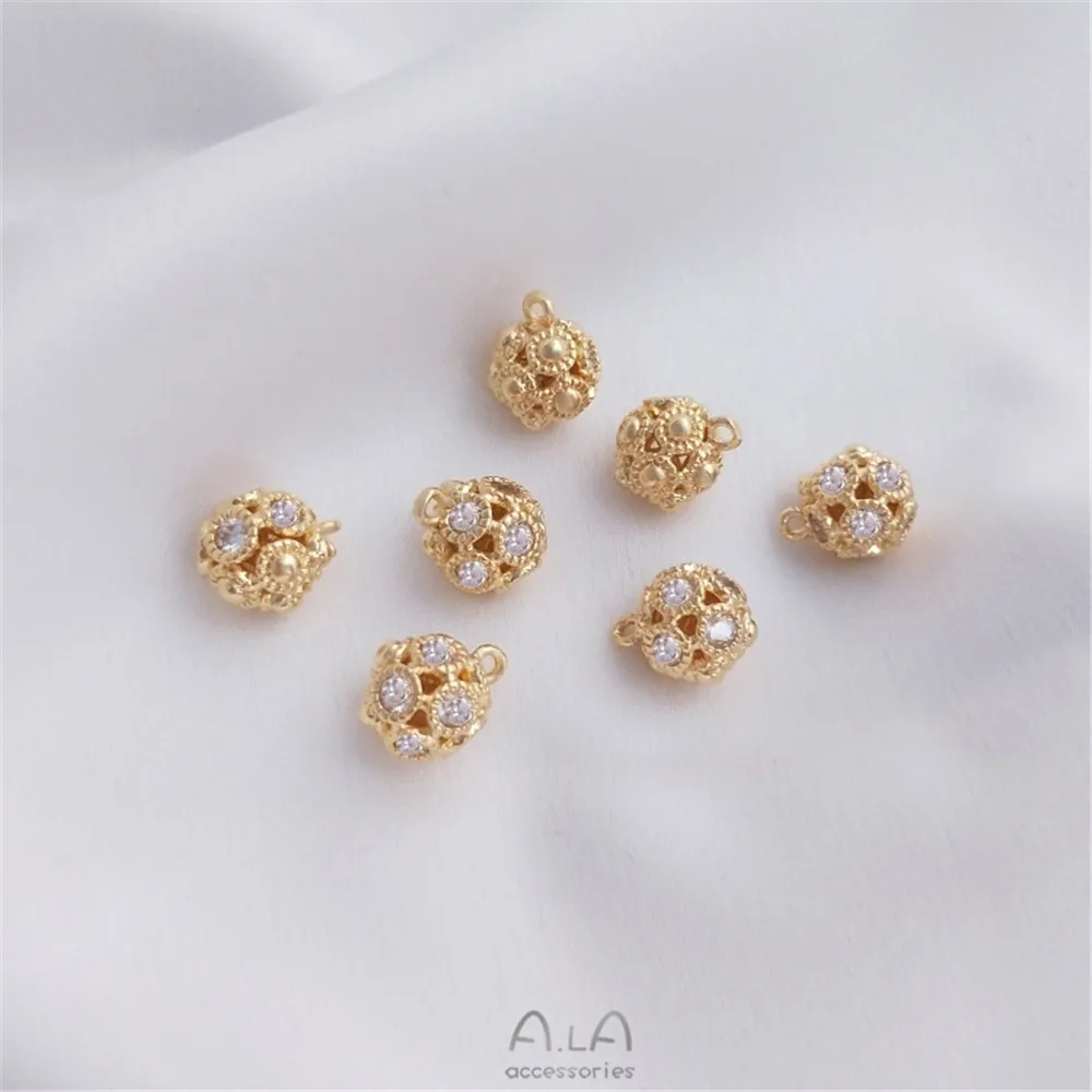 Real 14K Gold Plating Zircon hanging bead hollow hanging ball handmade flower ball DIY Bracelet Earring Pendant accessories
Real 14K Gold Plating Zircon hanging bead hollow hanging ball handmade flower ball DIY Bracelet Earring Pendant accessories