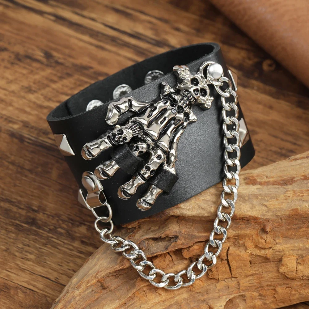 

2024 Charm Jewelry Handmade Weave Genuine Leather Skull Bracelet Men Vintage Cuff Wide Leather Rivet Bracelet Pulsera Hombre