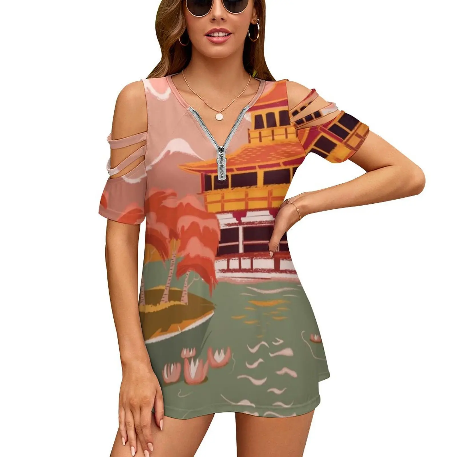 Женская летняя футболка с принтом «Золотая пагода» 
Женская летняя футболка с принтом «Золотая пагода»