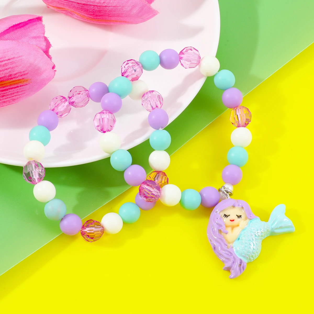 

Makersland Unique Design Cute Rainbow Snowflake Mermaid Pendant Beaded Bracelet For Girls Gift Party Wear Wholesale Jewelry
