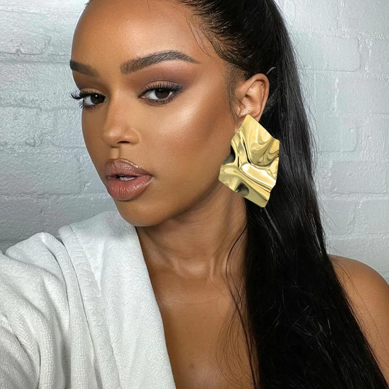 New Nigeria Exaggerated Alloy Earrings Hoop Earring for Women Ethnic Tribal Dangle Earring Statement Party Jewelry Accessories
New Nigeria Exaggerated Alloy Earrings Hoop Earring for Women Ethnic Tribal Dangle Earring Statement Party Jewelry Accessories