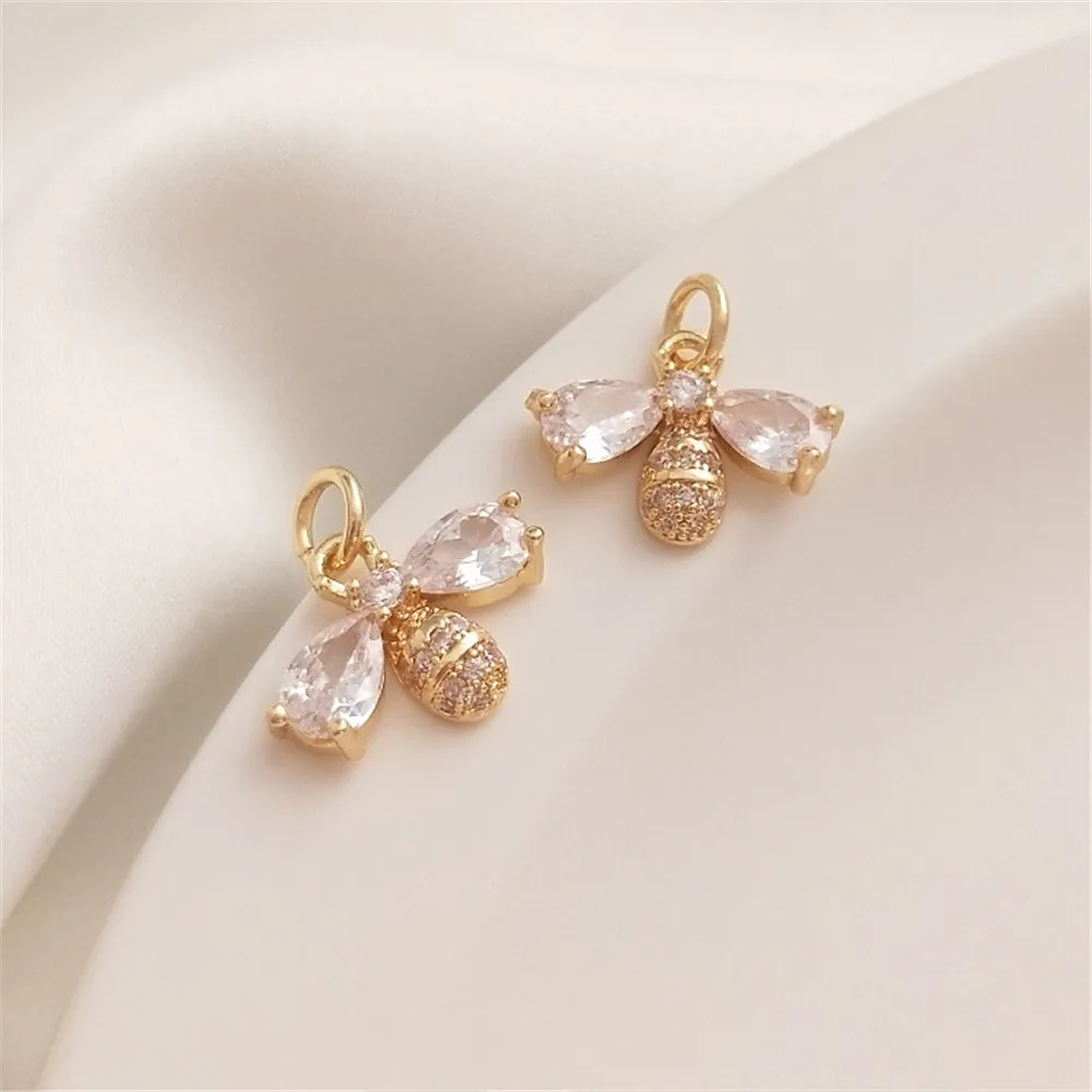 14K Gold Filled Plated Micro-inlaid zircon bee clavicle necklace pendant Diy earpiece bracelet pendant accessories
14K Gold Filled Plated Micro-inlaid zircon bee clavicle necklace pendant Diy earpiece bracelet pendant accessories