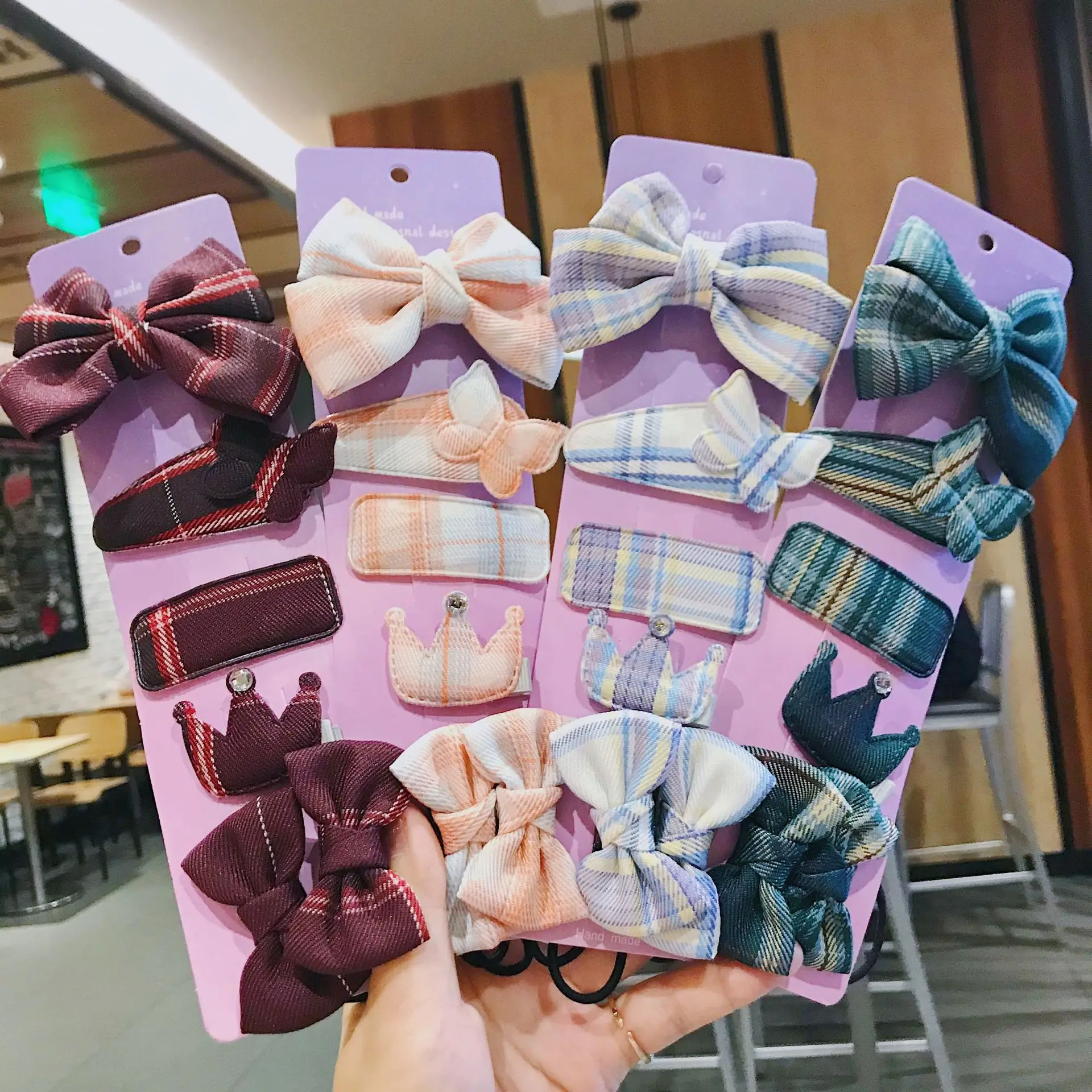 6Pcs Children's Hair Accessories Set Cute Bow Baby Girl Hair Clip Korean Fower Children's Edge Hair Clip Baby Hair Accessories
6Pcs Children's Hair Accessories Set Cute Bow Baby Girl Hair Clip Korean Fower Children's Edge Hair Clip Baby Hair Accessories