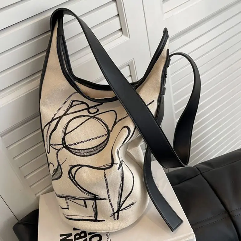 Canvas bucket bag with large capacity westernized and minimalist youth 2023 new trend INS women's Korean version shoulder
Canvas bucket bag with large capacity westernized and minimalist youth 2023 new trend INS women's Korean version shoulder