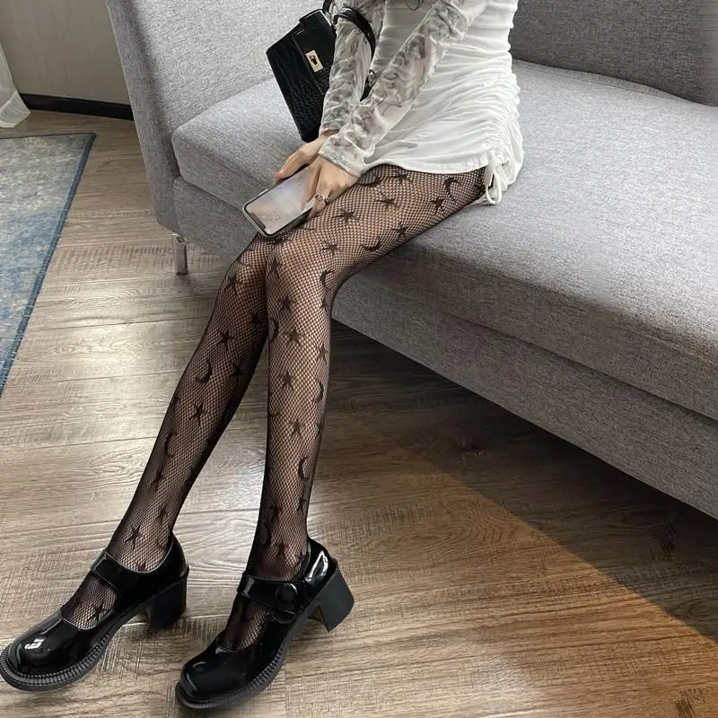 1pcs Lolita Cute Gothic Fishing Net Lace Mesh Stockings Bottomed Sexy Pantyhose Retro Heart Hot Classic Tights
1pcs Lolita Cute Gothic Fishing Net Lace Mesh Stockings Bottomed Sexy Pantyhose Retro Heart Hot Classic Tights