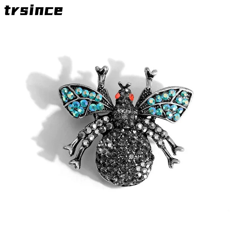 Bee Rhinestone Brooch Jewelry Fashion Beetle Collar Pin Brooches Women Clothes Pins Scarf Clip Accessories
Bee Rhinestone Brooch Jewelry Fashion Beetle Collar Pin Brooches Women Clothes Pins Scarf Clip Accessories