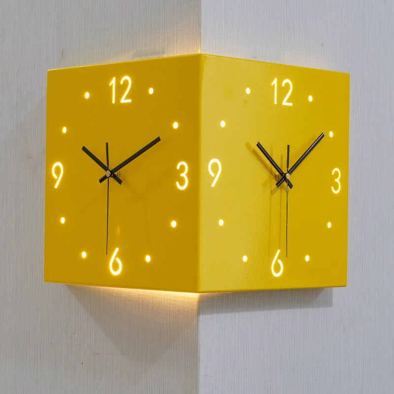 Induction Luminous Digital Corner Clock Square Living Room Simple Double-Sided Clock Metal Hollow Two-Side Wall Clock Room Decor
Induction Luminous Digital Corner Clock Square Living Room Simple Double-Sided Clock Metal Hollow Two-Side Wall Clock Room Decor