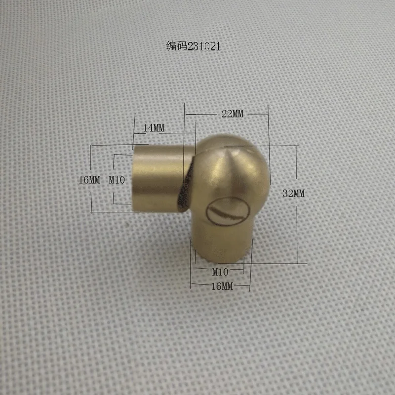 Лампа JUDU из латуни 2 шт
Лампа JUDU из латуни 2 шт