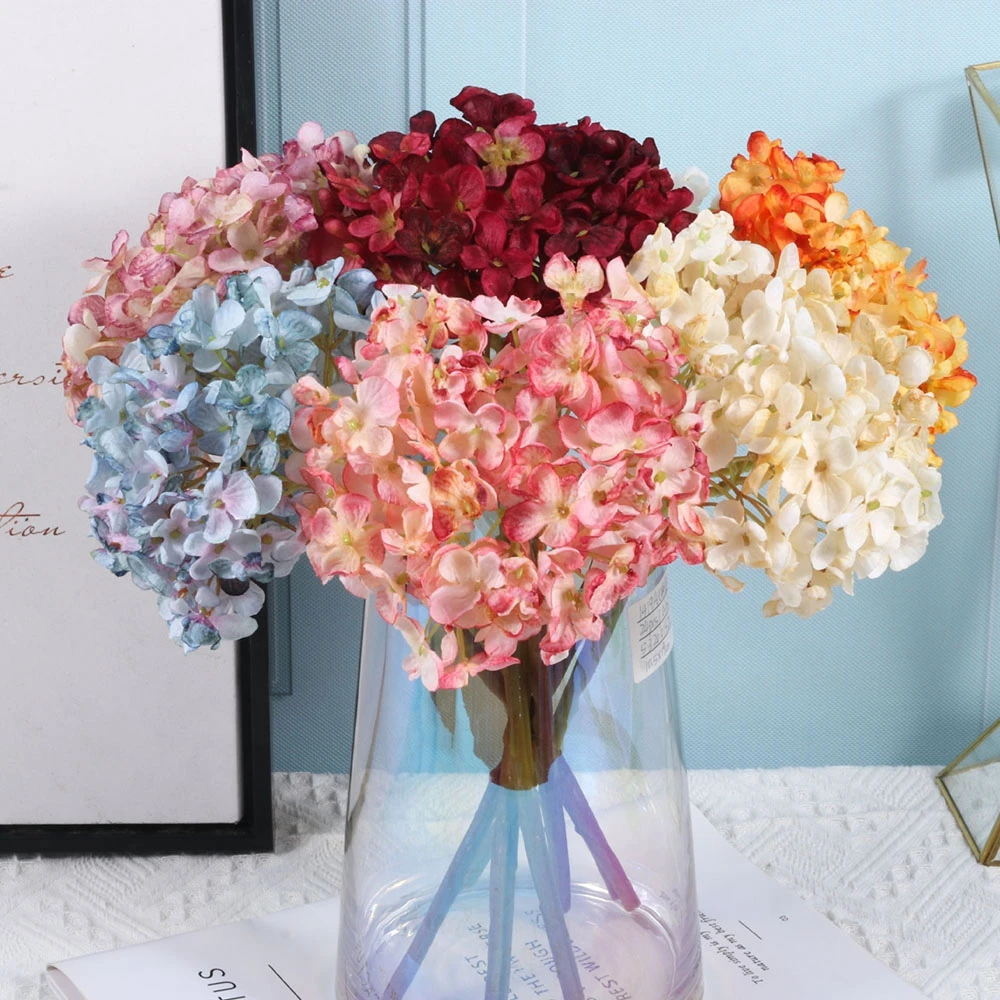 Artificial Flower For Wedding Decoration Home Multicolor Bouquet Autumn Plastic Hydrangea Silk Flower Branch Vintage Party DIY
Artificial Flower For Wedding Decoration Home Multicolor Bouquet Autumn Plastic Hydrangea Silk Flower Branch Vintage Party DIY