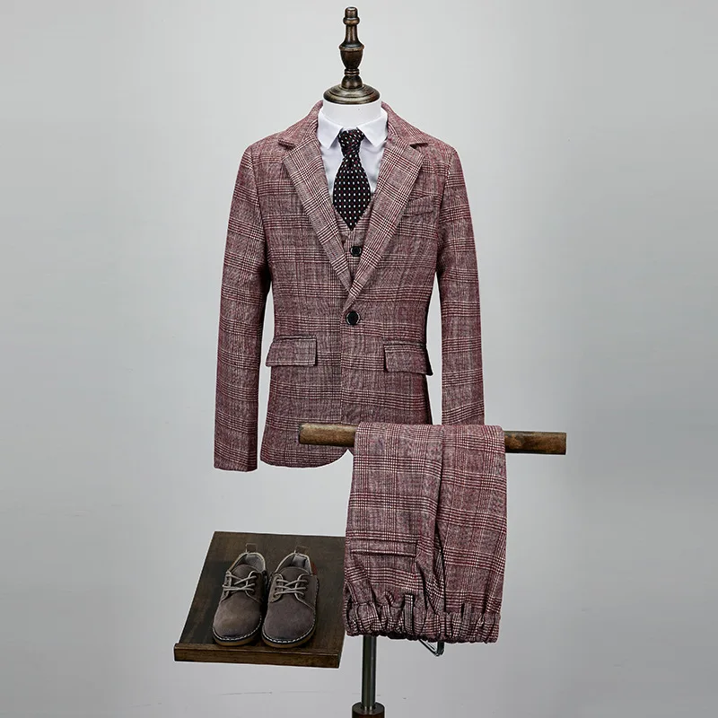 Child Fashion Boutique Tuxedo 3pcs Suit Set Boys Autumn Winter Campus Wedding Party Costume Kids Plaid Blazer Vest Pants Clothes
Child Fashion Boutique Tuxedo 3pcs Suit Set Boys Autumn Winter Campus Wedding Party Costume Kids Plaid Blazer Vest Pants Clothes