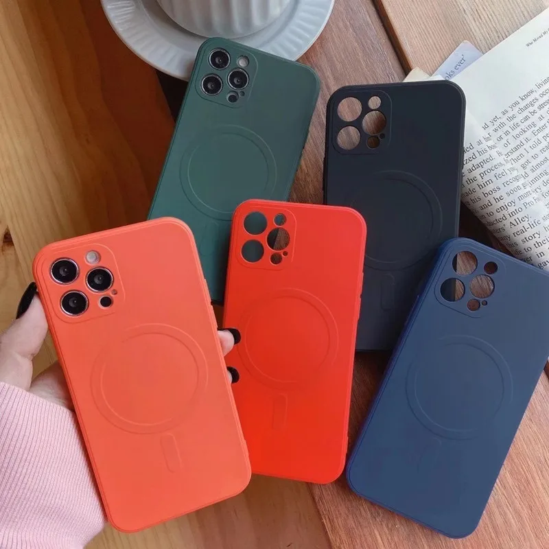 Magnetic Liquid Silicone Phone Case For iPhone 13 12 11 Pro XS Max 13 12 Mini XR X Luxury Wireless Charger Magsafing Cover Case
Magnetic Liquid Silicone Phone Case For iPhone 13 12 11 Pro XS Max 13 12 Mini XR X Luxury Wireless Charger Magsafing Cover Case
