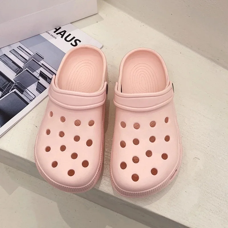 2023 New Summer Eva Non-Slip Garden Shoes Men Women Hospital Work Medical Sandals Classic Nursing Slides Waterproof Slippers
2023 New Summer Eva Non-Slip Garden Shoes Men Women Hospital Work Medical Sandals Classic Nursing Slides Waterproof Slippers