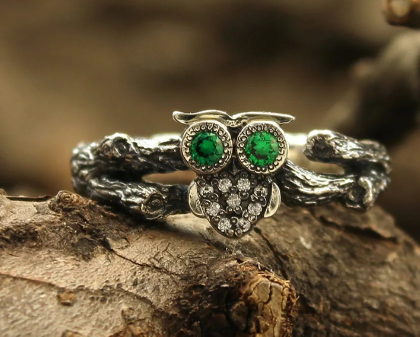 Vintage Boho branch Owl Ring geometric pattern Emerald Rings Wedding Party Jewelry
Vintage Boho branch Owl Ring geometric pattern Emerald Rings Wedding Party Jewelry