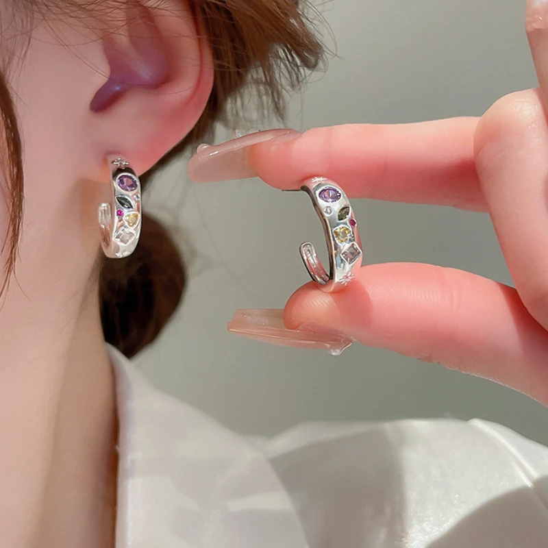KAITIN Color Zircon C-shaped Earrings Fashion Minimalist Accessories Personality Versatile Temperament hoop Earrings Women
KAITIN Color Zircon C-shaped Earrings Fashion Minimalist Accessories Personality Versatile Temperament hoop Earrings Women