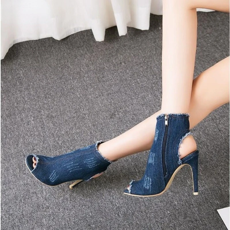 Blue Denim Woman Ankle Boots Slingbacks Peep toe short Boots hole retro style thin heel Autumn Winter Fashion Female dress Shoes
Blue Denim Woman Ankle Boots Slingbacks Peep toe short Boots hole retro style thin heel Autumn Winter Fashion Female dress Shoes