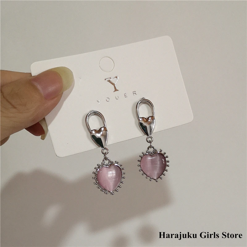 Korea Trendy Harajuku Vintage Goth Pink Crystal Love Heart Pendant Earrings For Women Egirl Aesthetic Y2K Jewelry Accessories
Korea Trendy Harajuku Vintage Goth Pink Crystal Love Heart Pendant Earrings For Women Egirl Aesthetic Y2K Jewelry Accessories