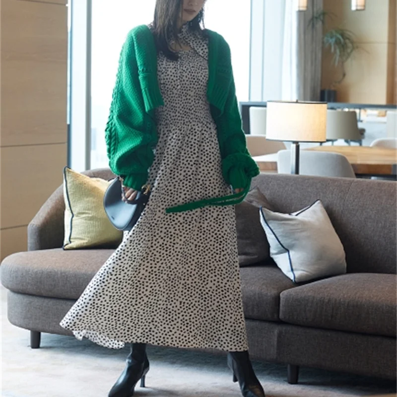 A GIRLS 2022 Autumn Winter New Women Robes Japanese Temperament Sweet Vestidos Love Printed Drawstring Slim Waist Dresses
A GIRLS 2022 Autumn Winter New Women Robes Japanese Temperament Sweet Vestidos Love Printed Drawstring Slim Waist Dresses
