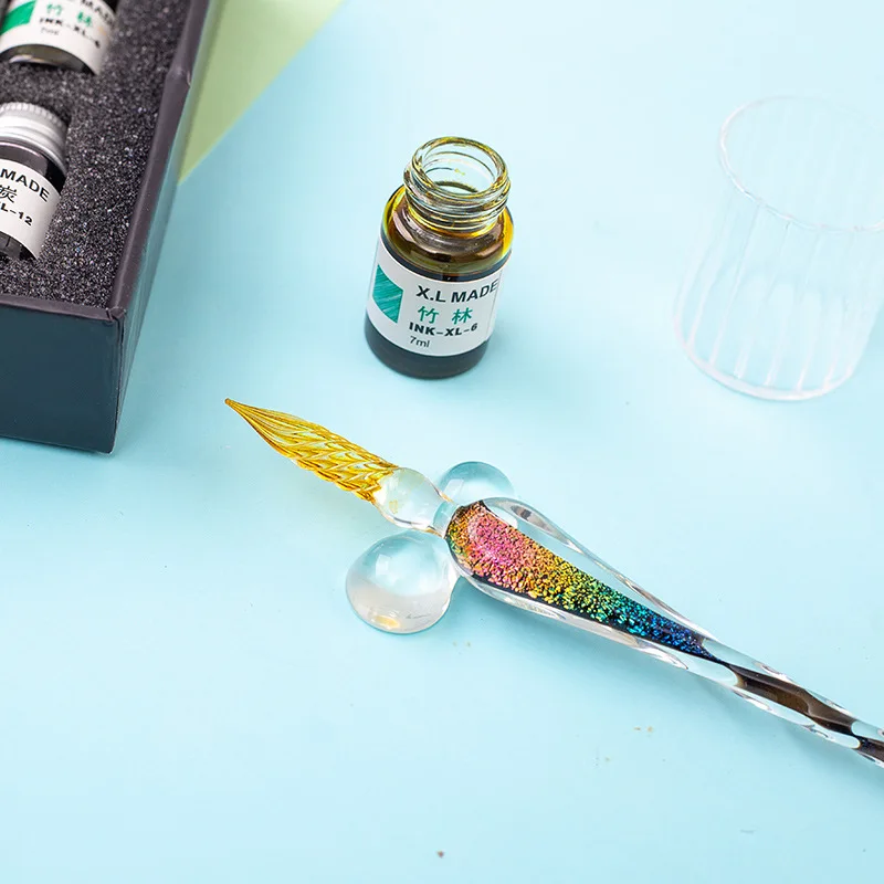 Kawaii Star Glass Pens for Office School Supplies Dip Fountain Pen with Gift Box Creative Gold Powder Color Ink Set Pen
Kawaii Star Glass Pens for Office School Supplies Dip Fountain Pen with Gift Box Creative Gold Powder Color Ink Set Pen