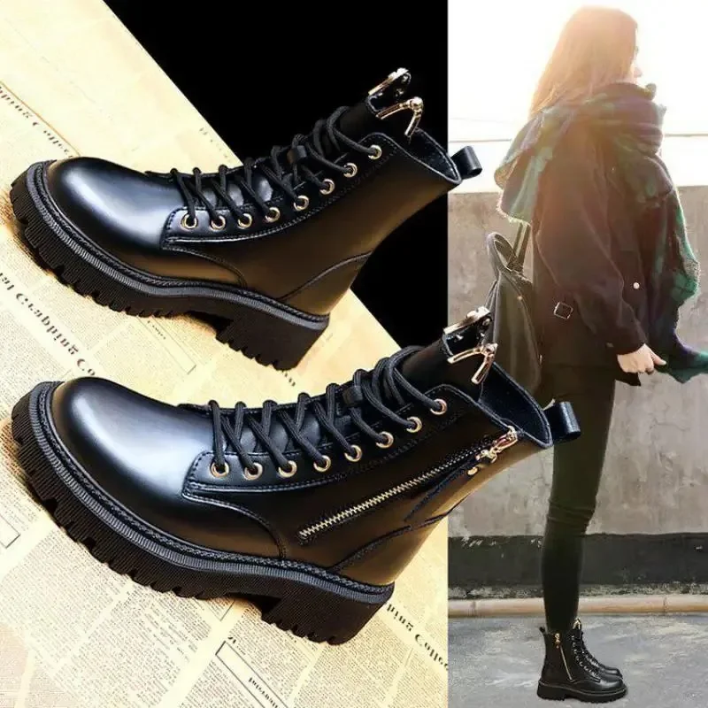 2024 New Women's Pu Leather Ankle Boots Women Autumn Winter Round Toe Lace Up Shoes Woman Fashion Motorcycle Platform Botas 
2024 New Women's Pu Leather Ankle Boots Women Autumn Winter Round Toe Lace Up Shoes Woman Fashion Motorcycle Platform Botas