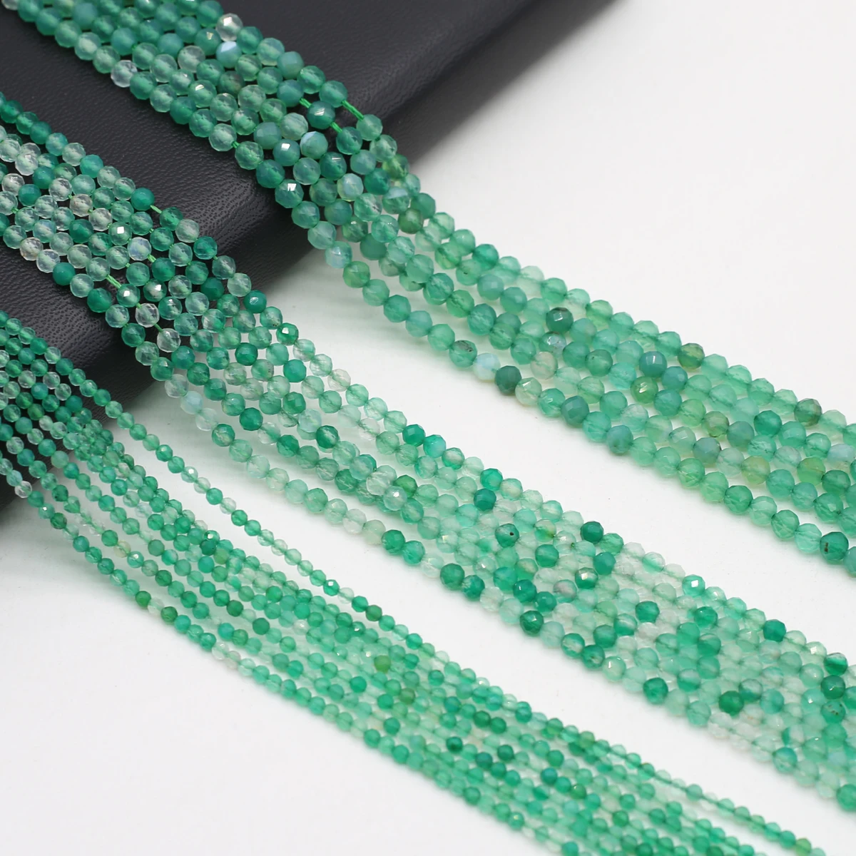 Natural Stone Faceted Beaded Round Light Green Agate Gemstone Loose Isolation Beads for Jewelry Making Diy Necklace Bracelet
Natural Stone Faceted Beaded Round Light Green Agate Gemstone Loose Isolation Beads for Jewelry Making Diy Necklace Bracelet