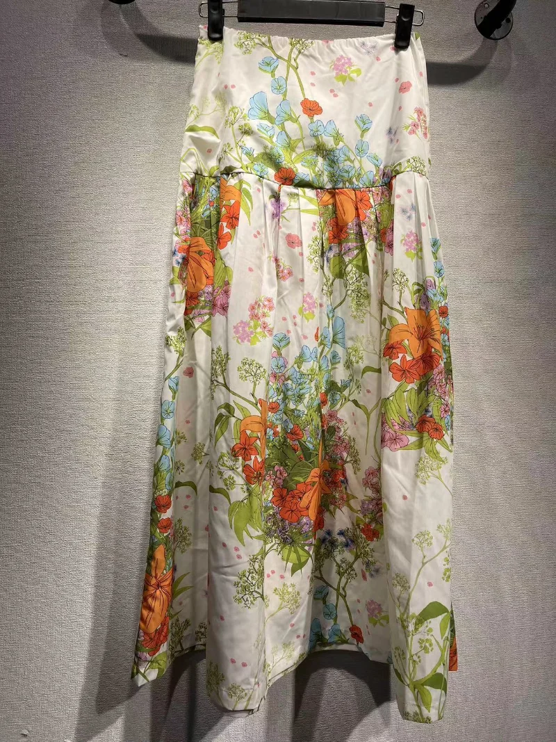 French Spring and Summer New Cotton A-line Pleated Flower Print Loose Mid Length Skirt for Women
French Spring and Summer New Cotton A-line Pleated Flower Print Loose Mid Length Skirt for Women