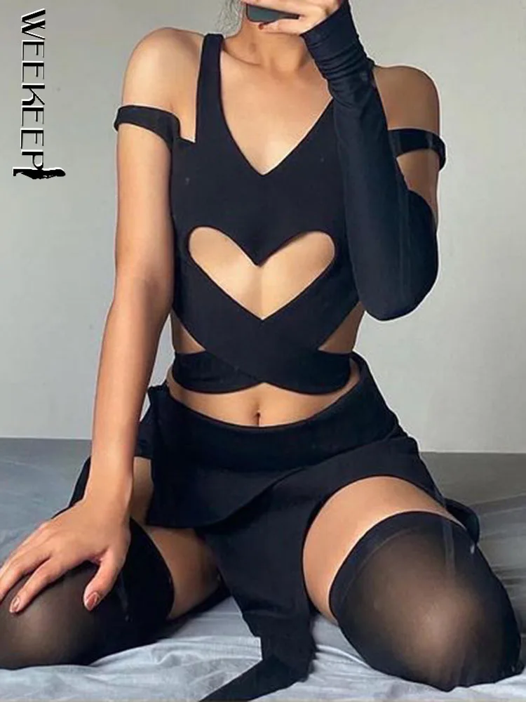 Weekeep Black Hollow Out Crop Top One Sleeve Bandage Bodycon T Shirts Women Fashion Streetwear Y2k Clubwear Summer Tee Harajuku
Weekeep Black Hollow Out Crop Top One Sleeve Bandage Bodycon T Shirts Women Fashion Streetwear Y2k Clubwear Summer Tee Harajuku