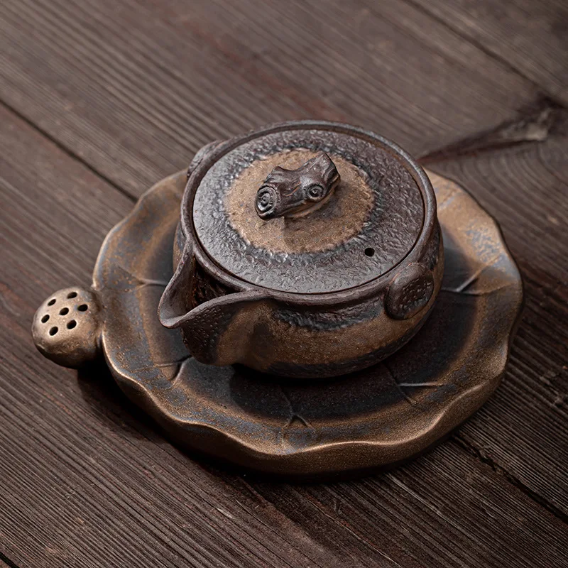 Japanese Gilding Iron Glaze Pot Ancient Morning Roast Retro Stoneware Gaiwan Ceramic KungFu Teapot Pu'er Tea Making Bowl Tea Pot
Japanese Gilding Iron Glaze Pot Ancient Morning Roast Retro Stoneware Gaiwan Ceramic KungFu Teapot Pu'er Tea Making Bowl Tea Pot