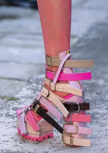 Sexy Summer Women Pink Round Toe Buckle Sandals Stiletto High Heel Slingback Sandals Fashion Ladies Dress Shoes 
Sexy Summer Women Pink Round Toe Buckle Sandals Stiletto High Heel Slingback Sandals Fashion Ladies Dress Shoes